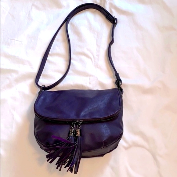 NWOT, flora & co shoulder bag, - Picture 2 of 8